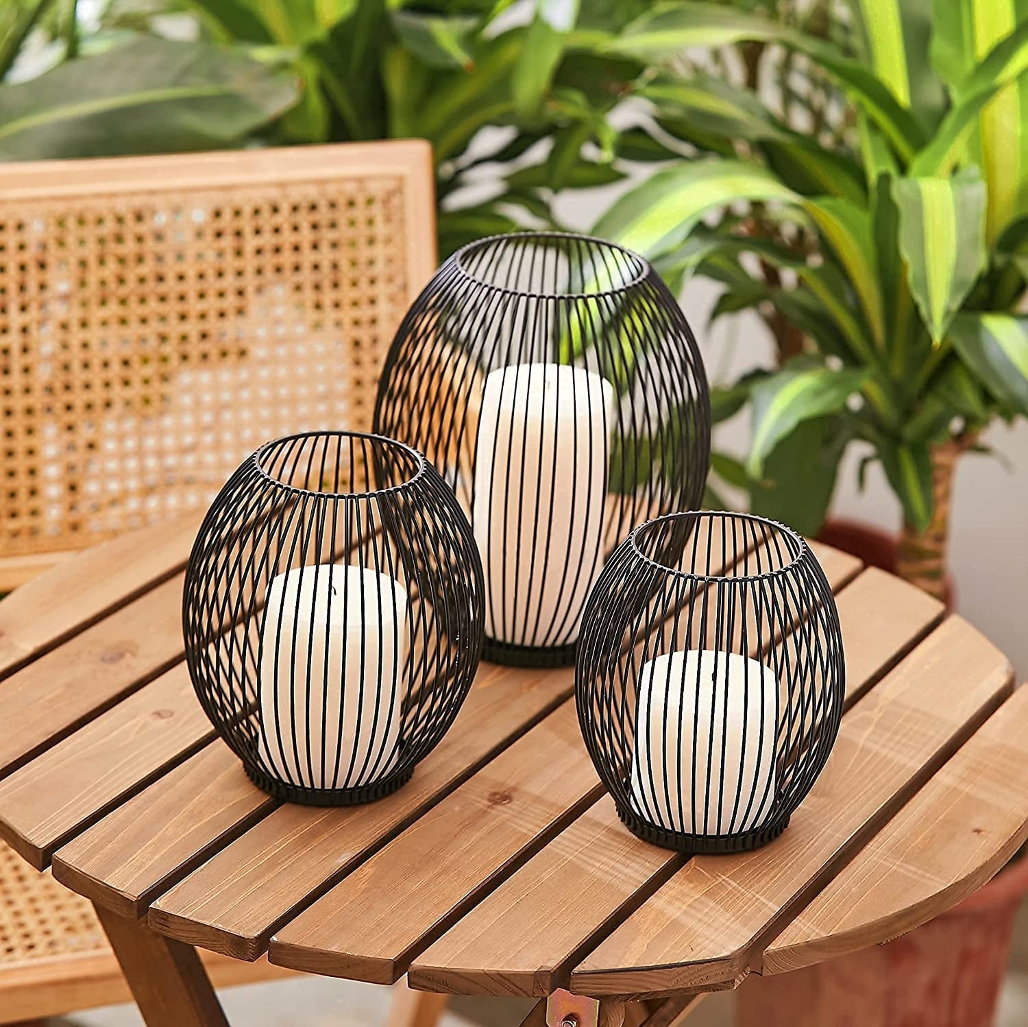 Outdoor Decorative Candle Holder Set - Black Wire Hurricane Holders for Pillar Candles - Elegant Centerpiece for Tables